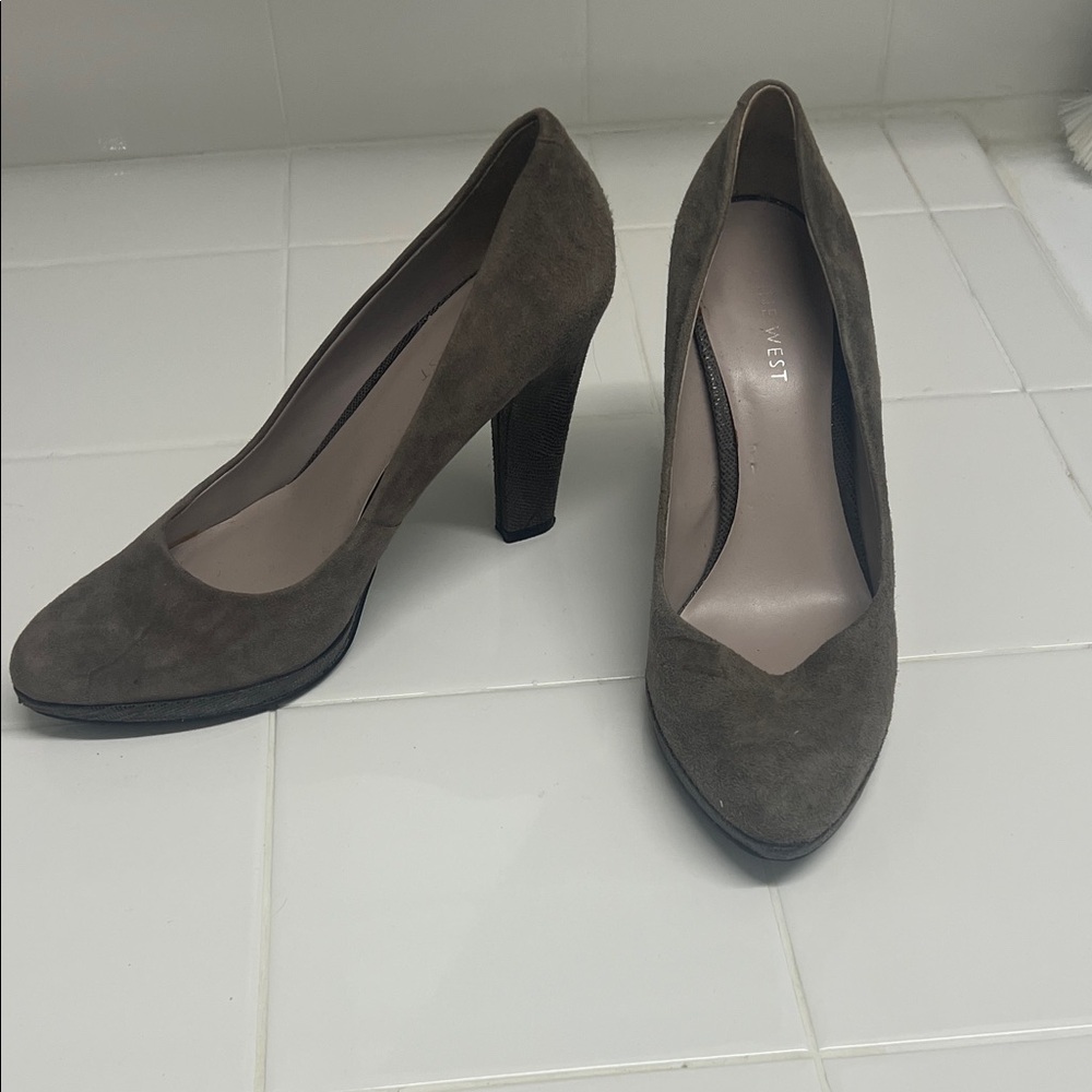 Nine West Women's Taupe Suede Heels